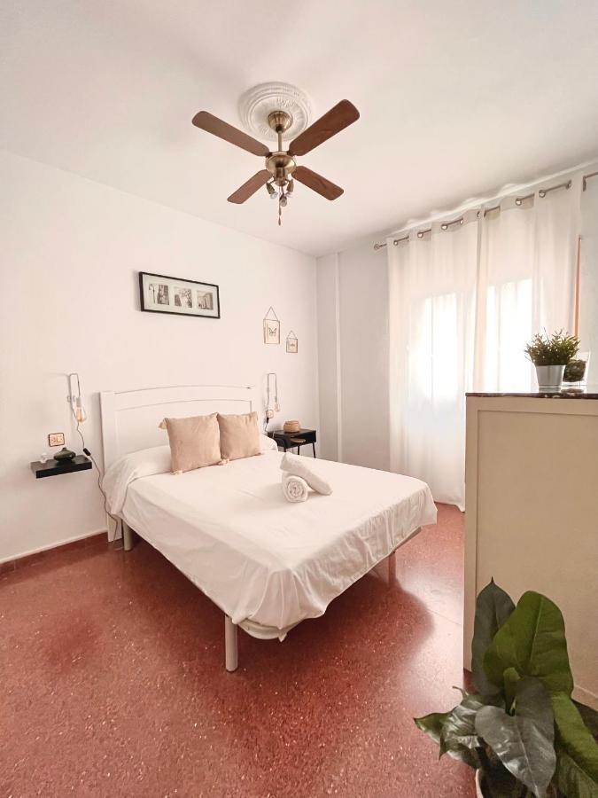 Vera Apartment, Acogedor Y Tranquilo En El Corazon De La Ciudad Antequera Exterior foto