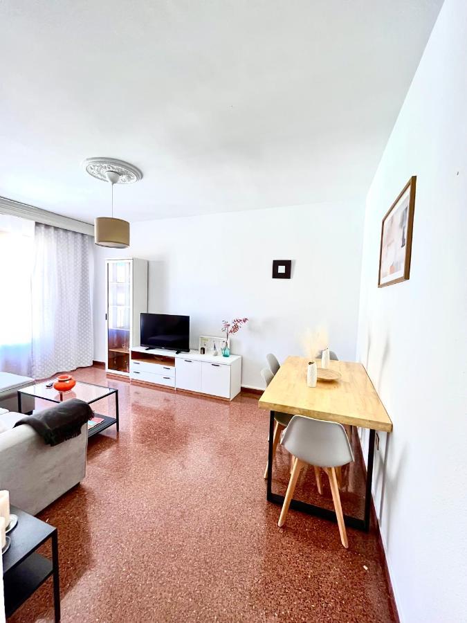 Vera Apartment, Acogedor Y Tranquilo En El Corazon De La Ciudad Antequera Exterior foto